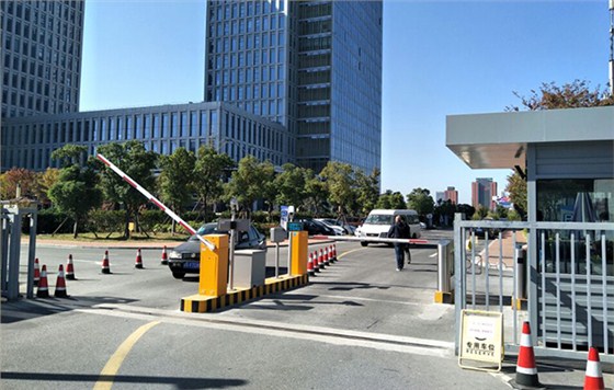 德亚无人值守停车系统