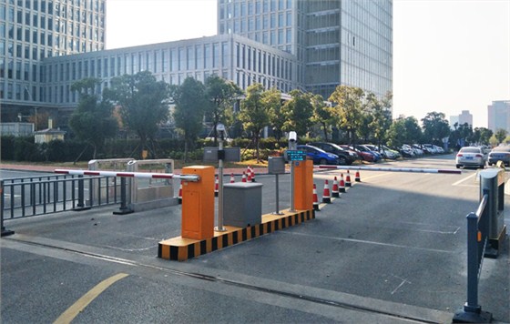 德亚无人值守停车系统