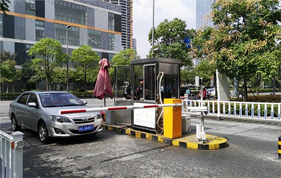 德亚智能停车系统