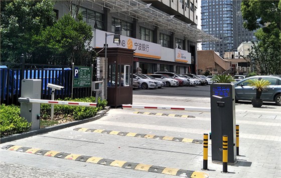 德亚无人值守停车系统