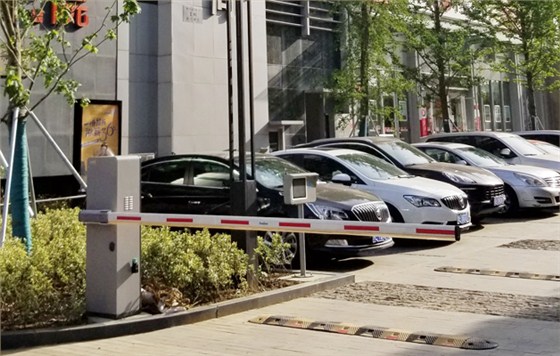 德亚无人值守停车系统