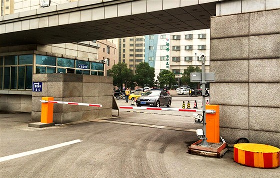 德亚校园车辆管理系统