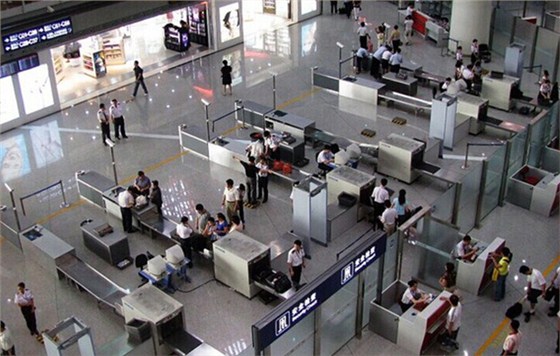 德亚自助安检、登机闸机