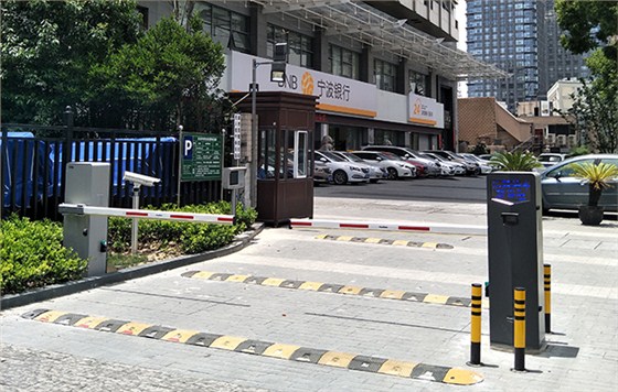 德亚无人值守停车系统