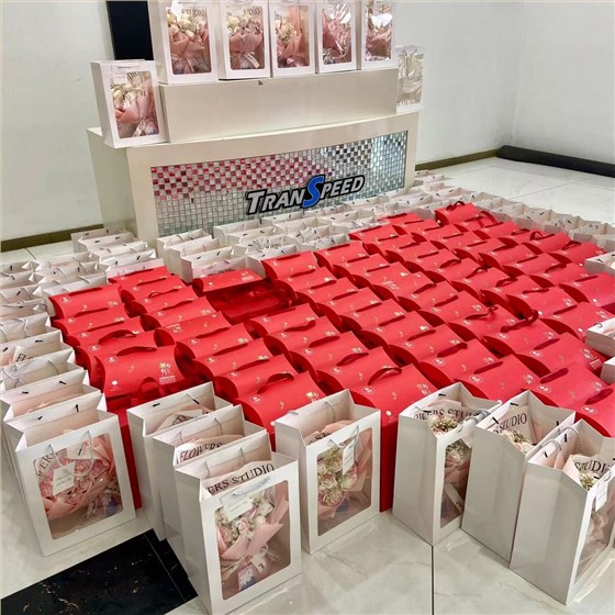 德亚妇女节公司节礼