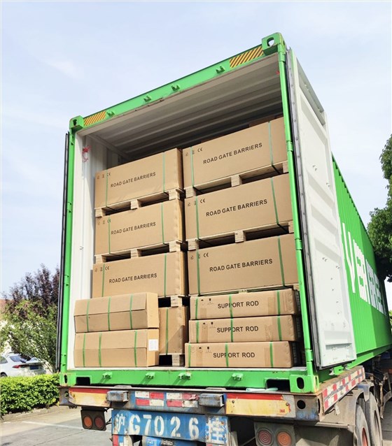 德亚栏杆机发货