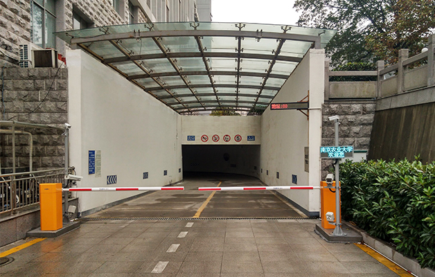 德亚校园车辆管理系统