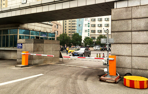 德亚校园车辆管理系统